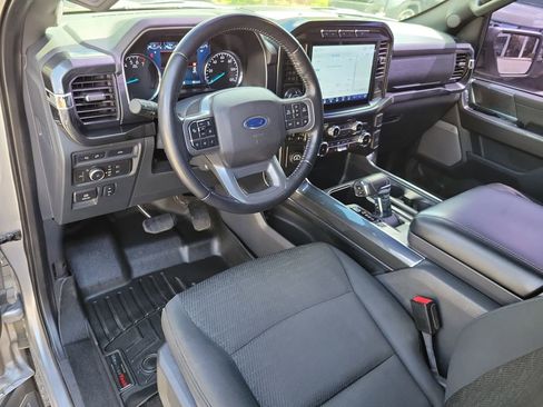 Used 2022 Ford F150 XLT w/ Equipment Group 302A High RWD image 18