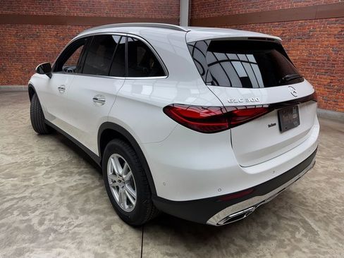 New 2026 Mercedes-Benz GLC 300 4MATIC image 3