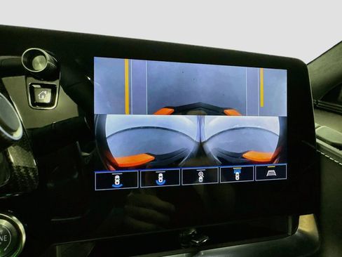 Used 2022 Chevrolet Corvette Stingray Premium Cpe w/ Z51 Performance Package RWD image 30