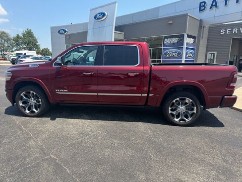 Used 2022 RAM 1500 Limited AWD/4WD image 9