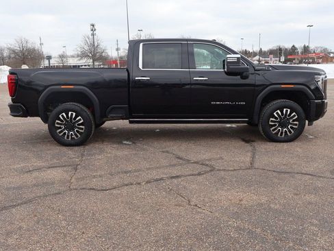 Used 2024 GMC Sierra 2500 Denali Ultimate w/ Max Trailering Package AWD/4WD image 22