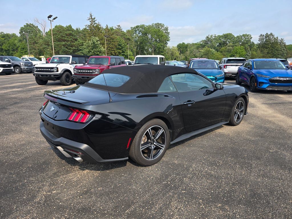 Certified 2025 Ford Mustang Premium RWD image 5