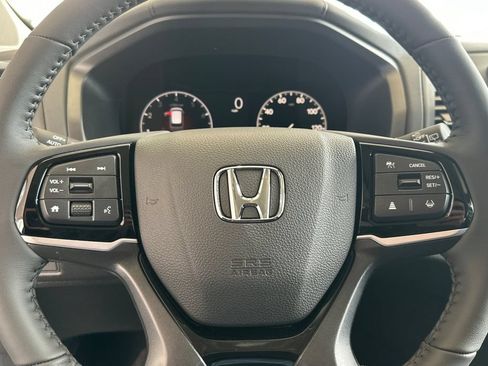 New 2026 Honda Odyssey Touring image 21