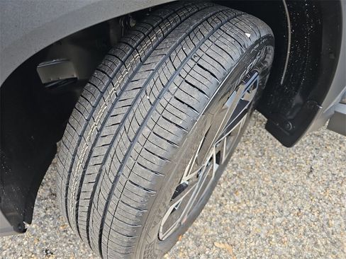 New 2026 Hyundai Tucson Limited image 33