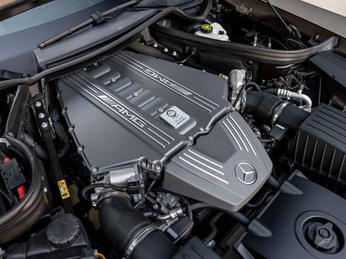 Used 2011 Mercedes-Benz SLS AMG Coupe image 39