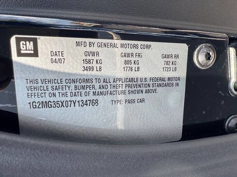 Used 2007 Pontiac Solstice GXP w/ Premium Package image 12