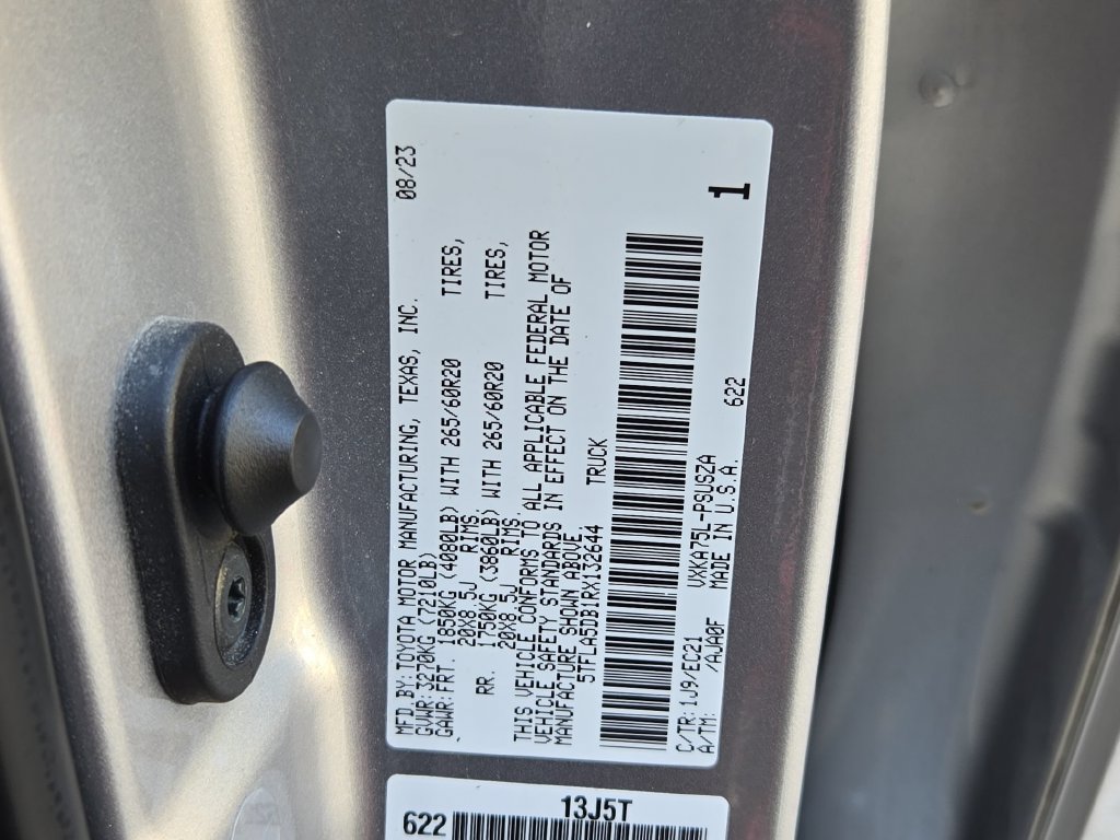 Used 2024 Toyota Tundra SR5 w/ SR5 Premium Package AWD/4WD image 33