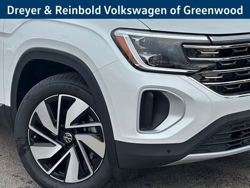 New 2026 Volkswagen Atlas SEL image 10