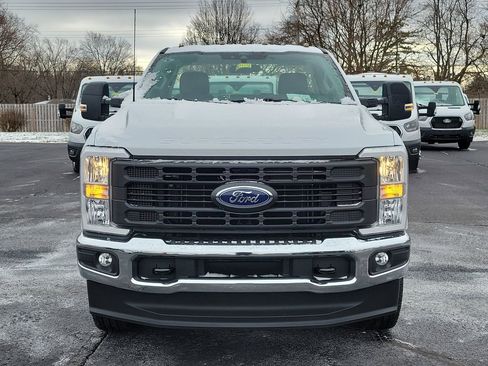 New 2026 Ford F250 XL w/ FX4 Off-Road Package image 2