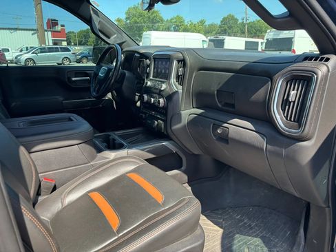 Used 2020 GMC Sierra 1500 AT4 w/ AT4 Premium Package AWD/4WD image 14