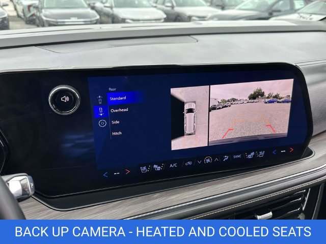 Certified 2025 Chevrolet Suburban Premier w/ Sun And Tow Package AWD/4WD image 4