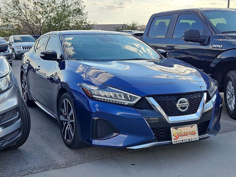 Used 2022 Nissan Maxima SV w/ Floor Mat Group image 1