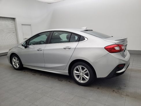 Used 2017 Chevrolet Cruze LT w/ Convenience Package image 3