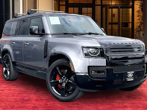 Used 2023 Land Rover Defender 130 X AWD/4WD image 2