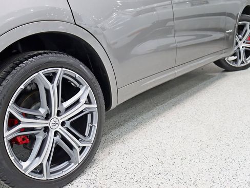 Used 2020 Maserati Levante GranSport image 12