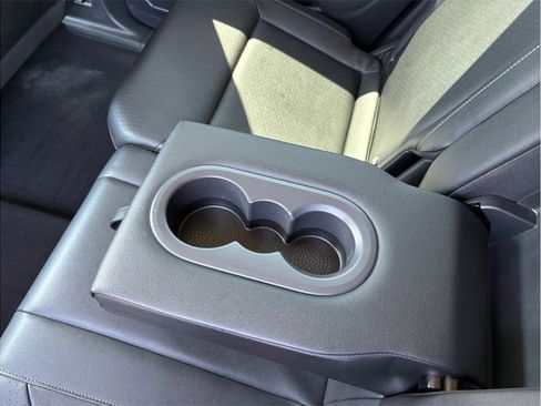 Used 2018 Volkswagen Atlas SE AWD/4WD image 36