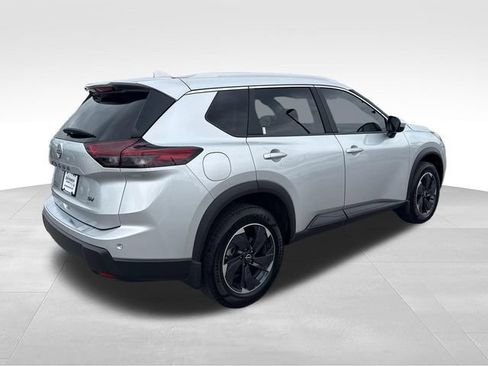 Certified 2024 Nissan Rogue SV w/ SV Premium Package FWD image 5