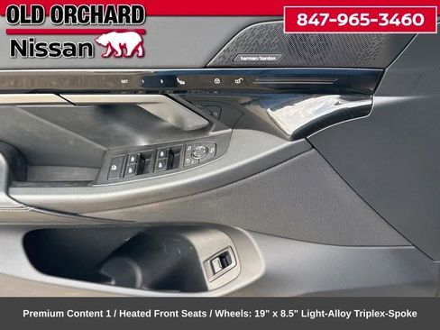 Used 2024 BMW 530i xDrive AWD/4WD image 11