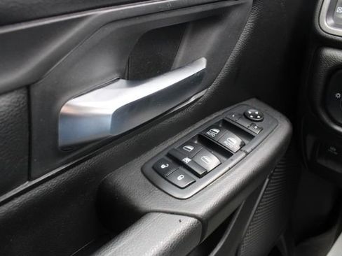 Used 2019 RAM 1500 Tradesman w/ SXT Appearance Group AWD/4WD image 6