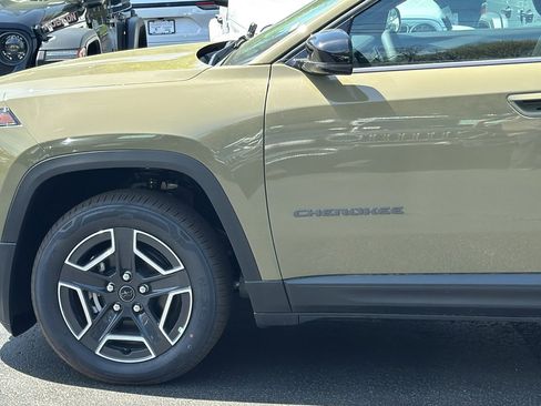 New 2026 Jeep Cherokee Limited image 4