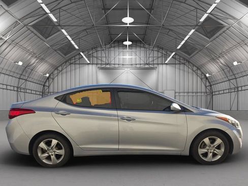 Used 2012 Hyundai Elantra GLS w/ Preferred Pkg 3 image 8