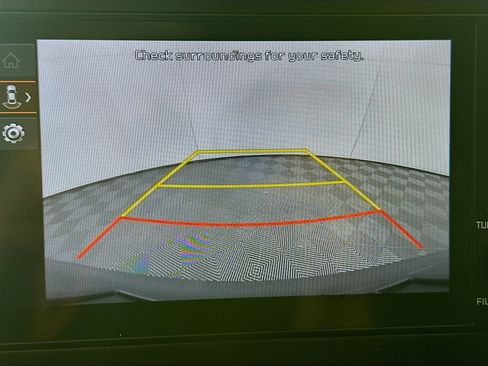 Used 2025 Kia Sportage LX image 21