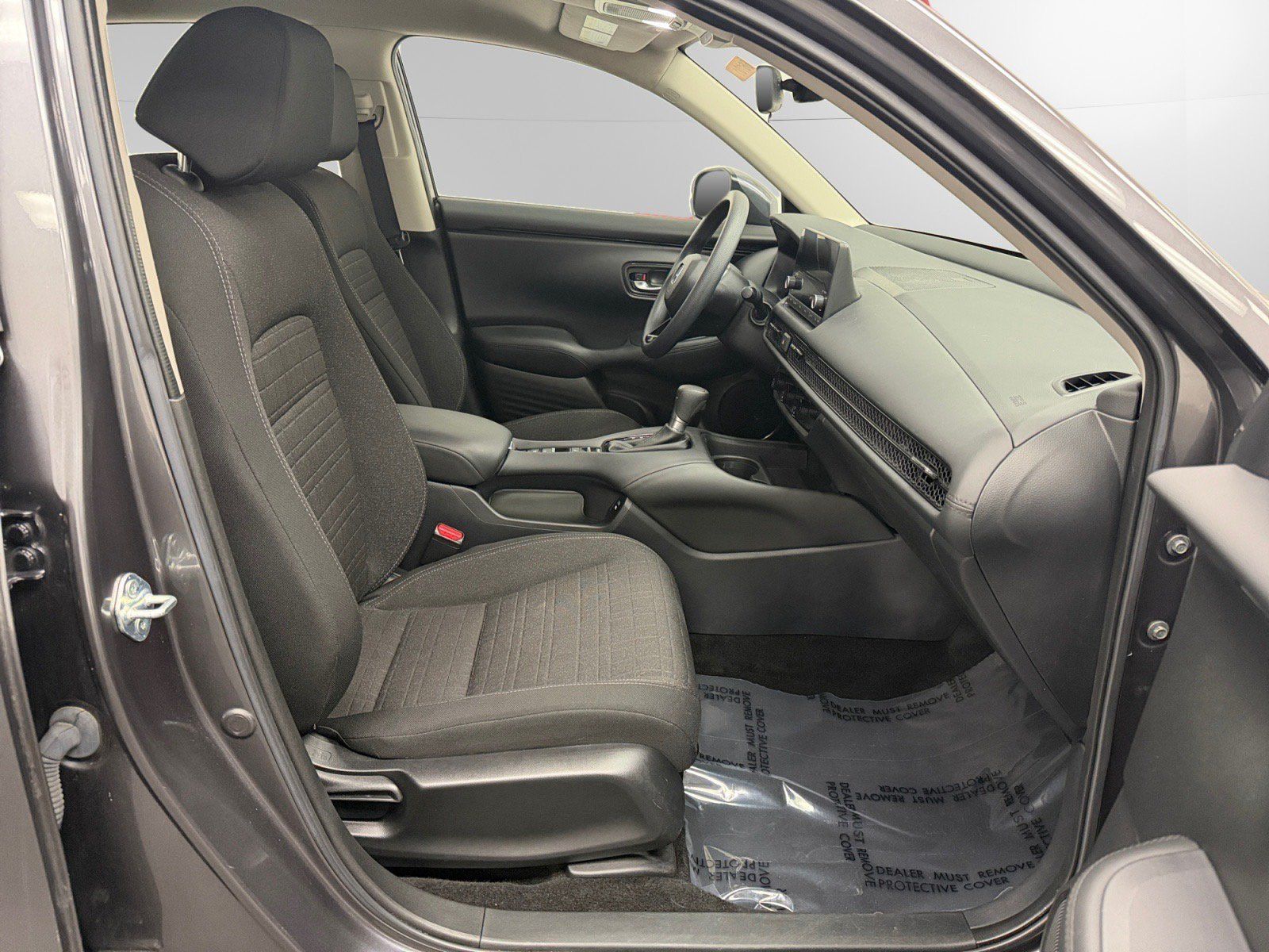 Used 2024 Honda HR-V LX image 15