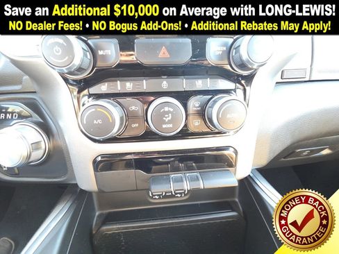 Used 2024 RAM 1500 Laramie image 30