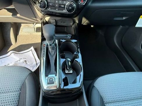 New 2026 Chevrolet Trax LT w/ Driver Confidence Package image 19