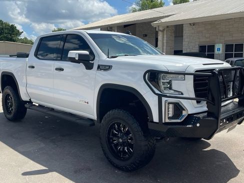 Used 2019 GMC Sierra 1500 AT4 w/ AT4 Premium Package AWD/4WD image 3