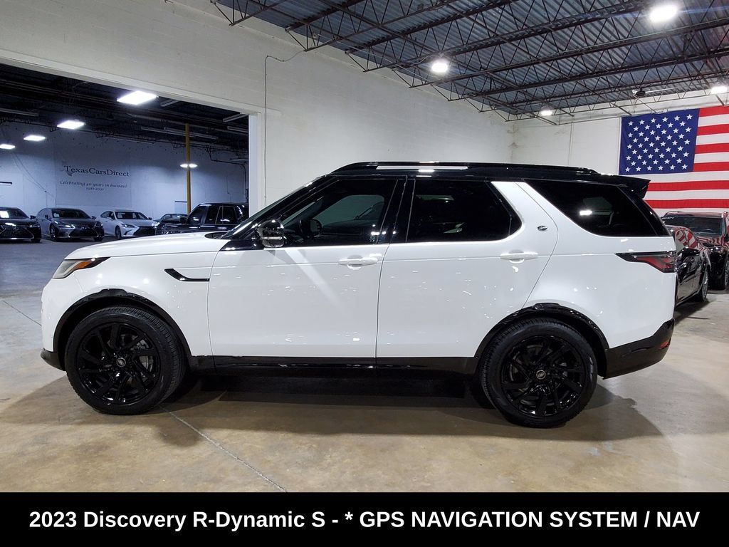Used 2023 Land Rover Discovery S R-Dynamic AWD/4WD image 12