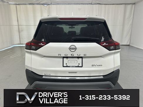 Used 2023 Nissan Rogue SV w/ SV Premium B Package AWD/4WD image 21