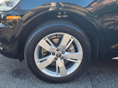 Used 2018 Audi Q5 2.0T Premium Plus w/ Premium Plus Package image 17