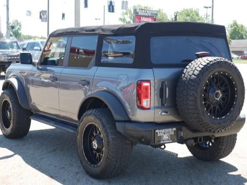 Used 2022 Ford Bronco Black Diamond w/ Sasquatch Package AWD/4WD image 9