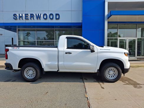 Used 2025 Chevrolet Silverado 1500 W/T w/ WT Value Package AWD/4WD image 7