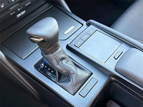 Used 2022 Lexus ES 350 Ultra Luxury image 29