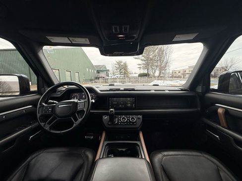 Used 2020 Land Rover Defender 110 X image 15
