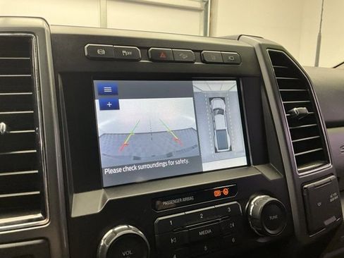 Used 2022 Ford F350 XLT w/ FX4 Off-Road Package image 5