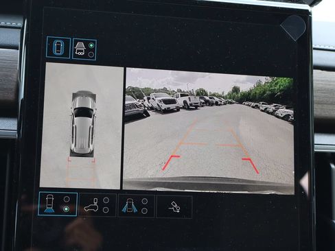 New 2026 GMC Acadia Denali Ultimate w/ LPO, Floor Liner Package AWD/4WD image 18