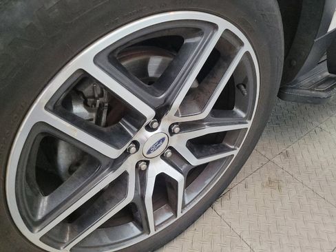 Used 2018 Ford Explorer Sport w/ Equipment Group 401A image 31