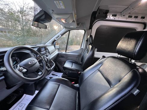 Used 2020 Ford Transit 250 Medium Roof w/ Load Area Protection Package image 11