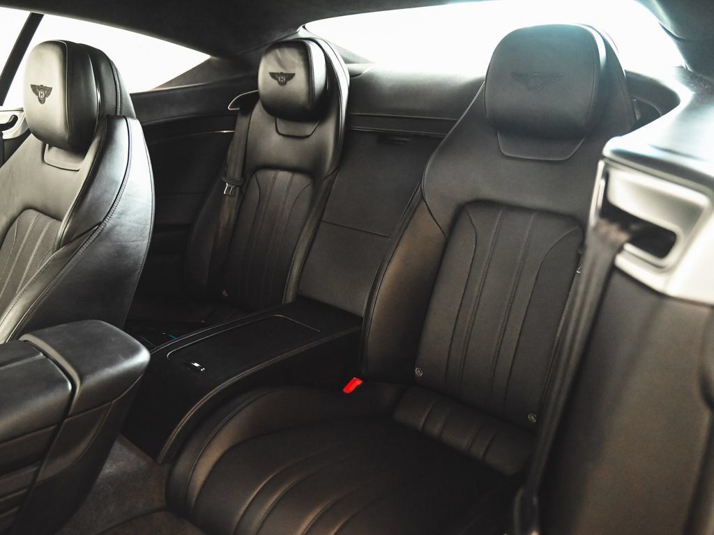 Used 2020 Bentley Continental GT AWD/4WD image 30