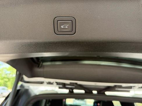 Used 2026 GMC Yukon XL Elevation w/ Elevation Premium Package RWD image 13