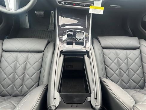 New 2026 BMW X5 xDrive40i w/ M Sport Package image 25