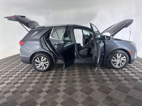 Used 2022 Chevrolet Equinox Premier FWD image 13
