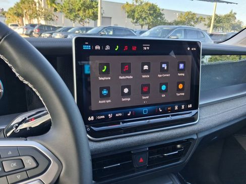 New 2026 Volkswagen Tiguan S FWD image 8