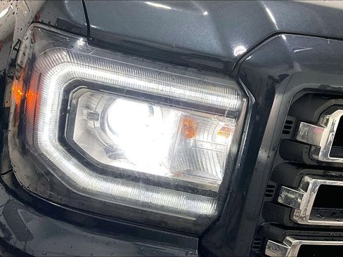 Used 2017 GMC Sierra 1500 4x4 Double Cab image 28