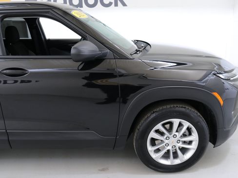 Certified 2025 Chevrolet TrailBlazer LS w/ LS Convenience Package image 10