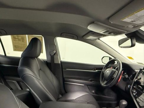 Used 2022 Toyota Camry XSE image 56