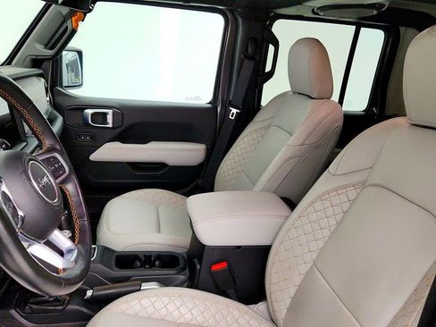 Used 2021 Jeep Gladiator Overland AWD/4WD image 20